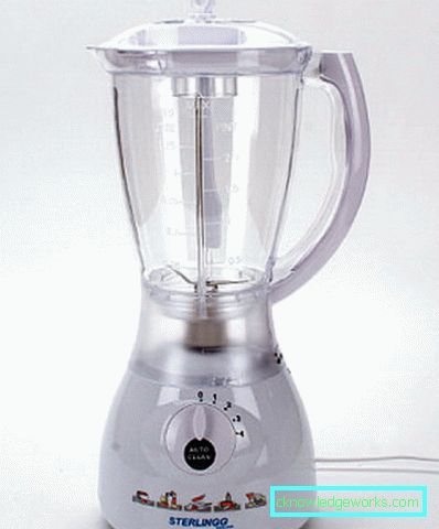 Blender s posudom Blender s posudom