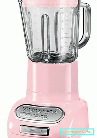 Blender s posudom Blender s posudom