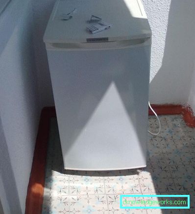 Hladnjak na balkonu Hladnjak na balkonu