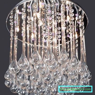 217-Crystal lusteri u unutrašnjosti